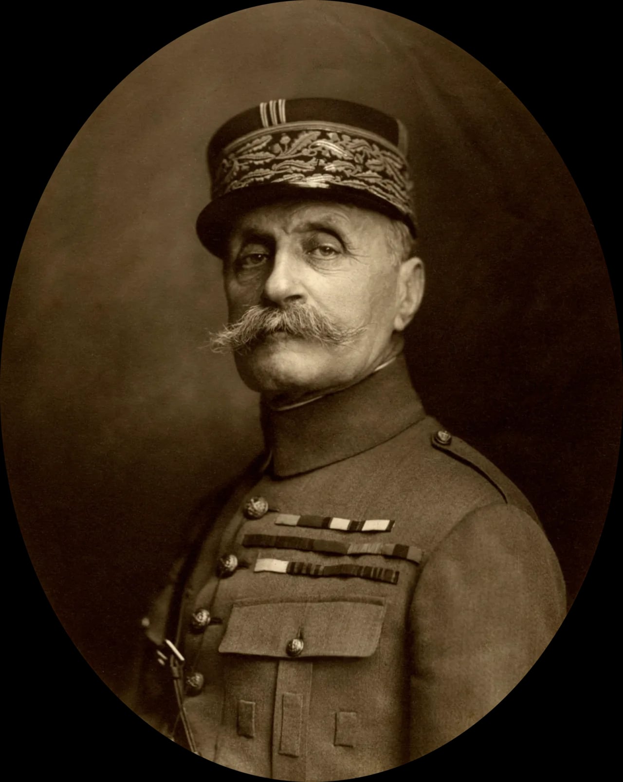 Porträt von Ferdinand Foch (1851–1929) – Gedenkseite
