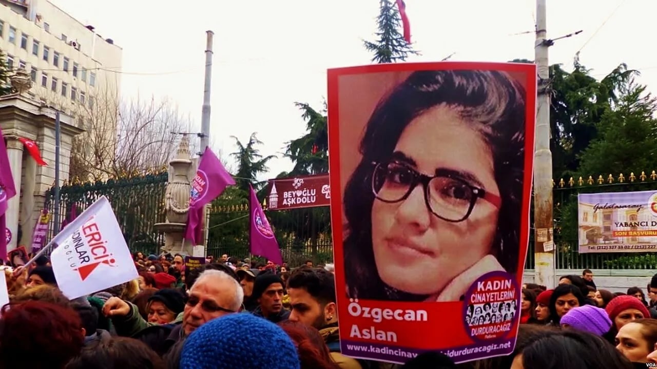 Portrait of Özgecan Aslan (1995–2015) – memorial page