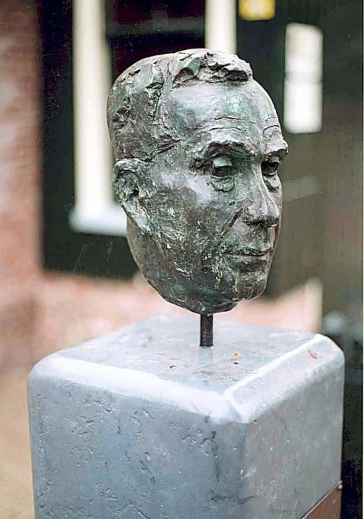 Portrait of Hotze de Roos (1909–1991) – memorial page
