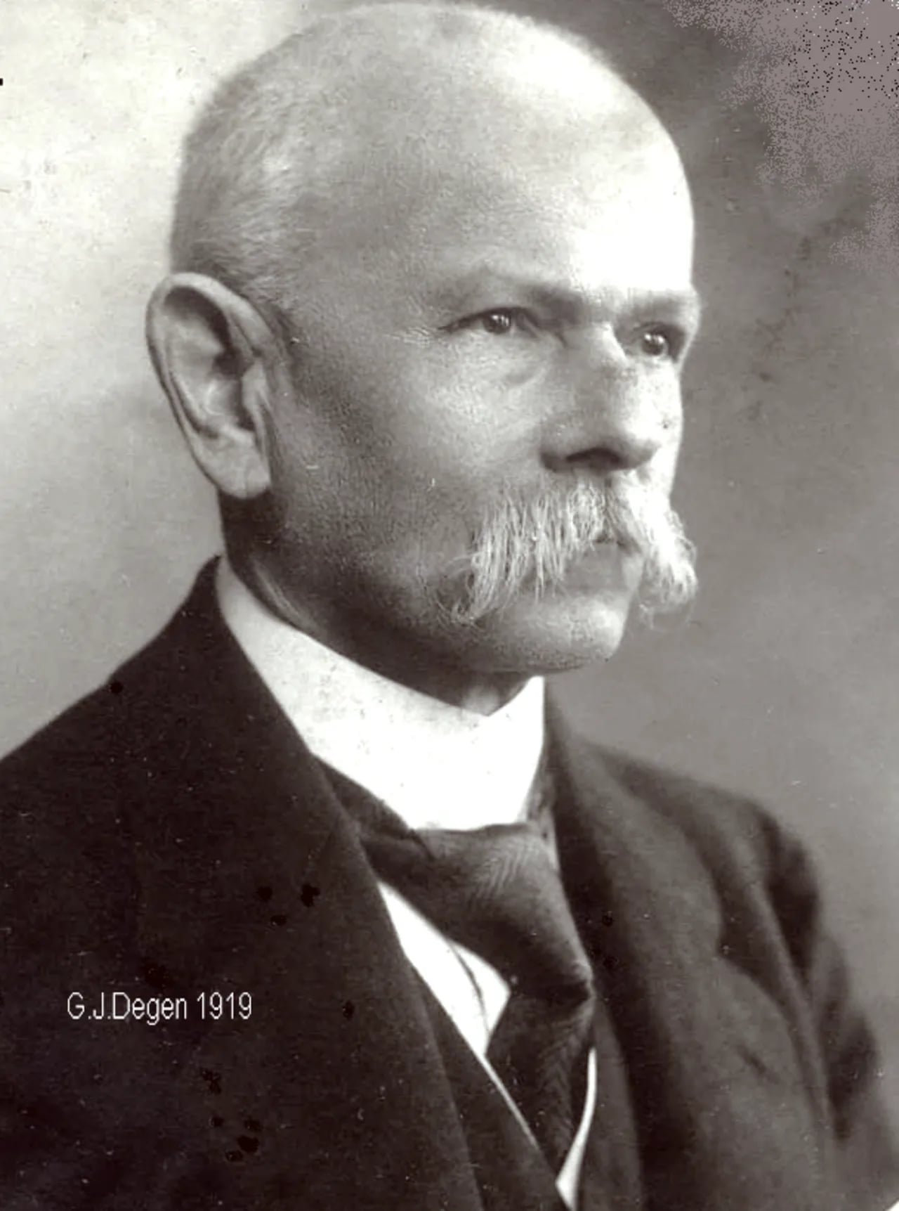 Porträt von Jakob Degen (1859–1947) – Gedenkseite