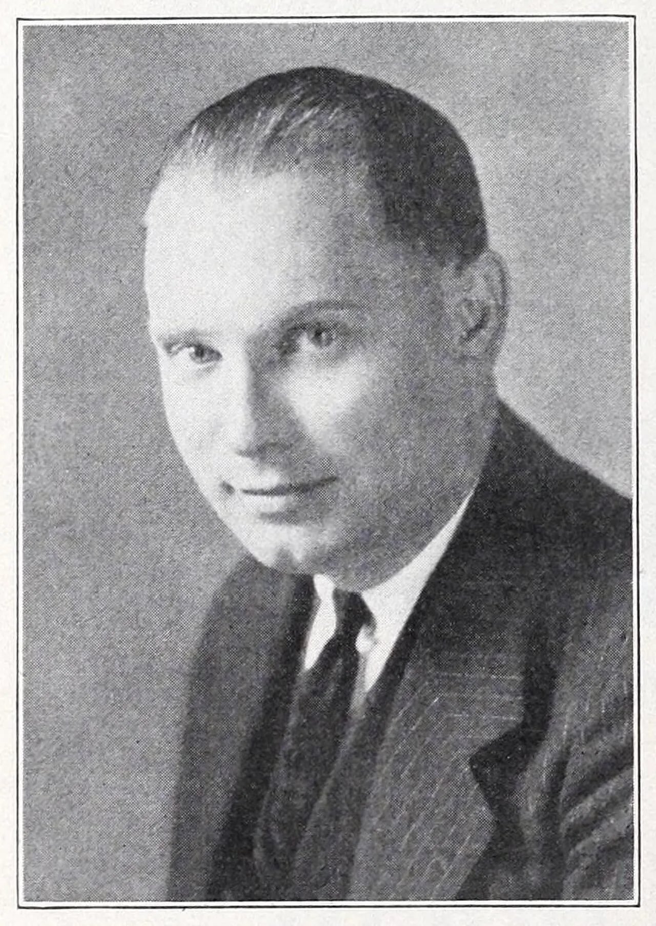 Porträt von Mike C. Levee (1891–1972) – Gedenkseite
