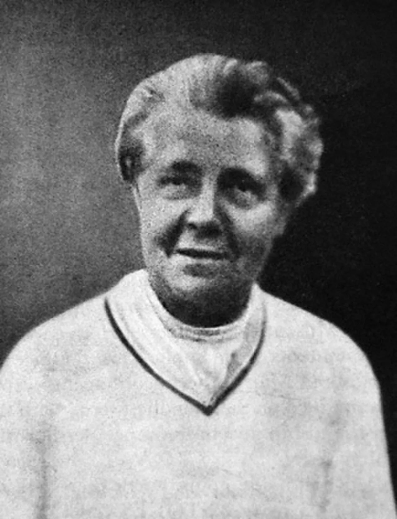 Portrait of Ethel Stokes (1870–1944) – memorial page