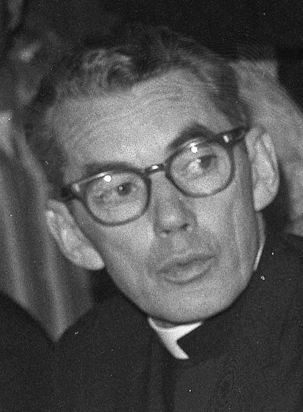 Portrait of Timothy Manning (1909–1989) – memorial page