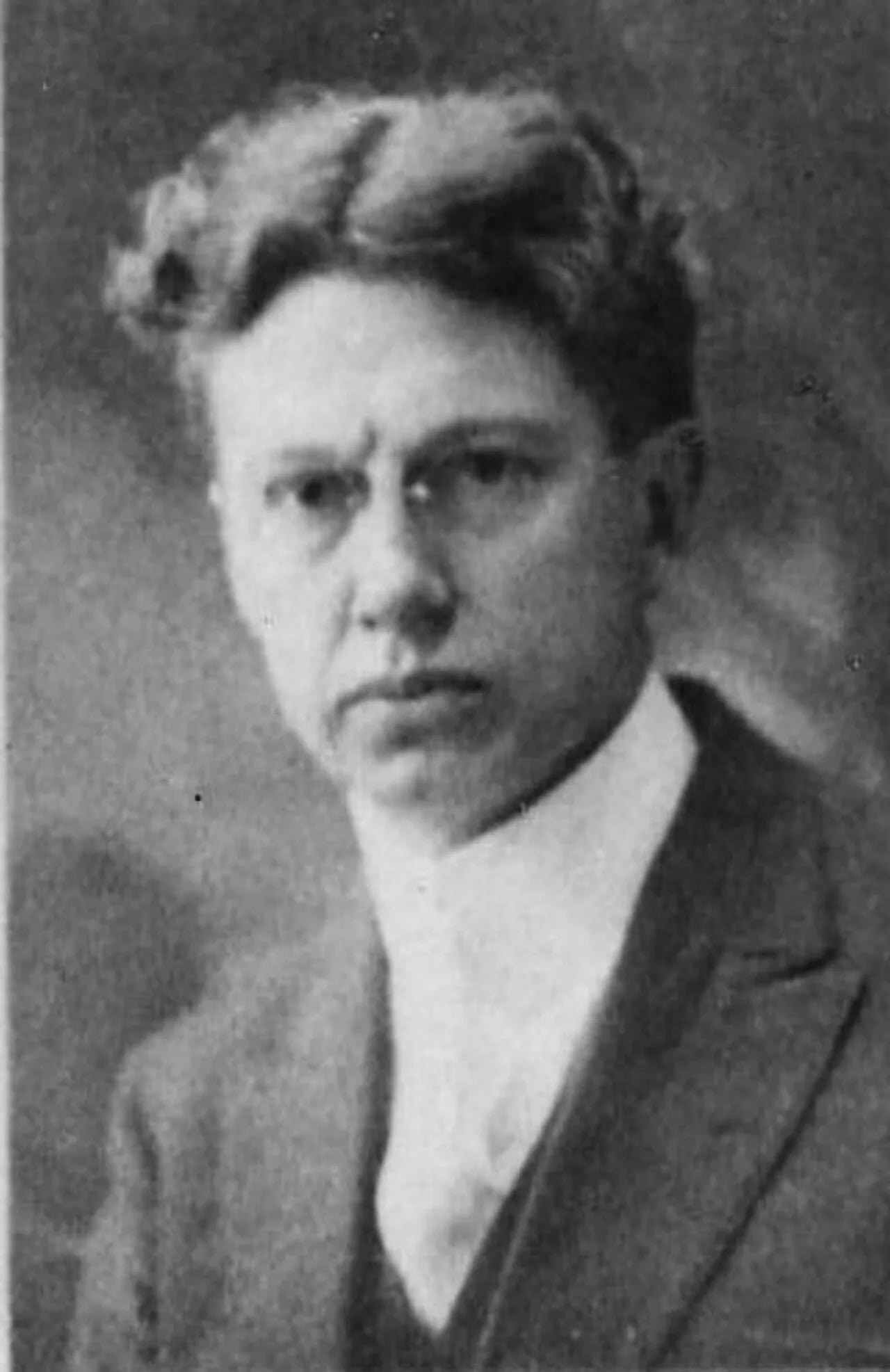 Porträt von Paul W. Houser (1879–1942) – Gedenkseite