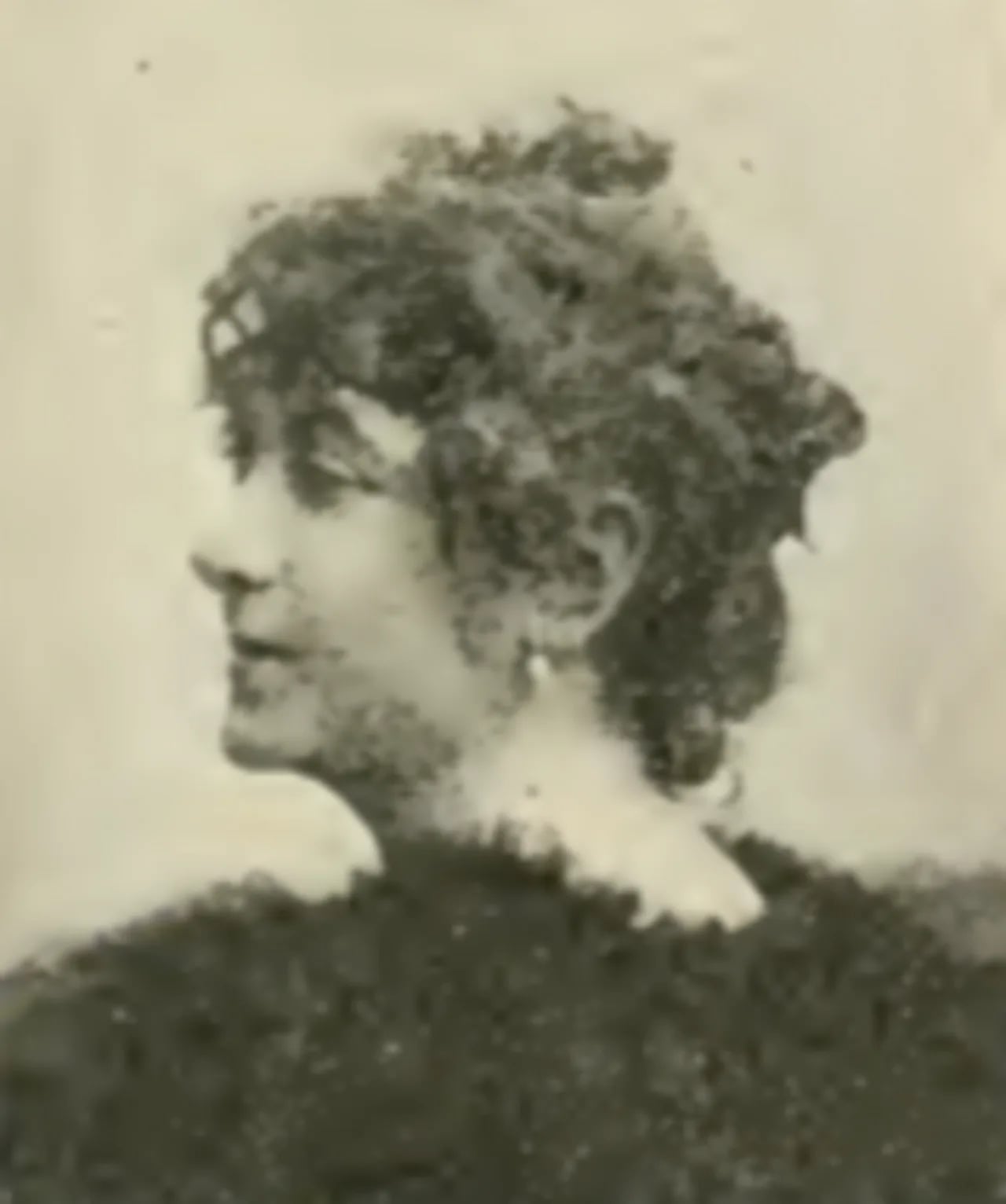Porträt von Frédérique Vallet-Bisson (1862–1948) – Gedenkseite