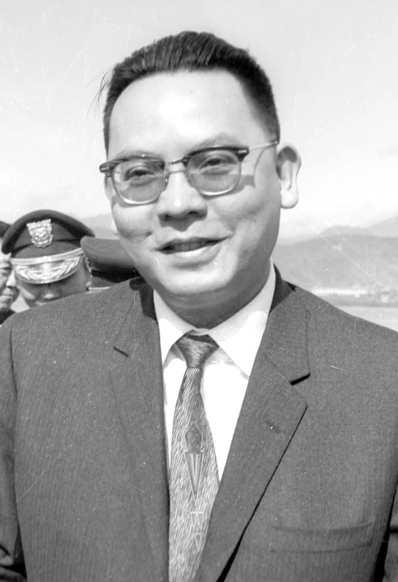 Porträt von Tran Thien Khiem (1925–2021) – Gedenkseite