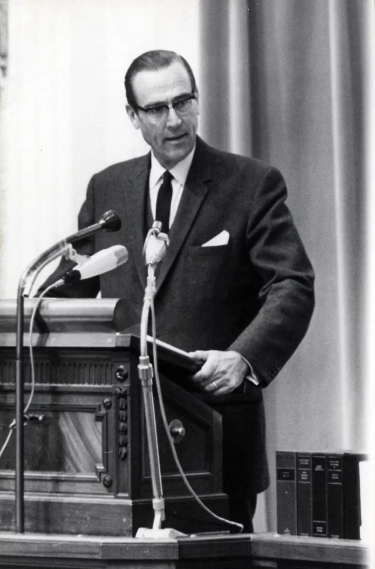 Porträt von Piet Aalberse (1910–1989) – Gedenkseite