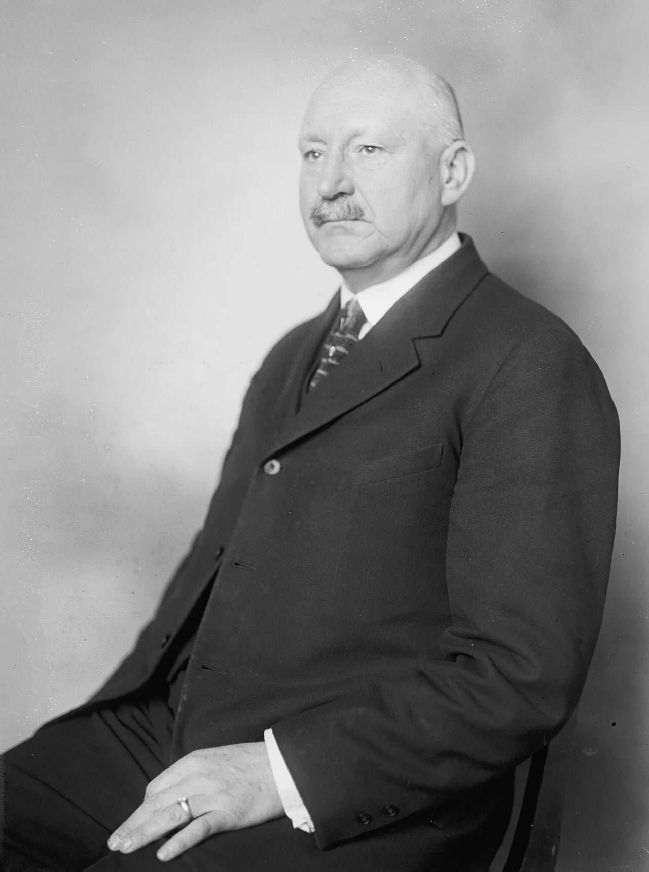Porträt von Ambrose E. B. Stephens (1862–1927) – Gedenkseite