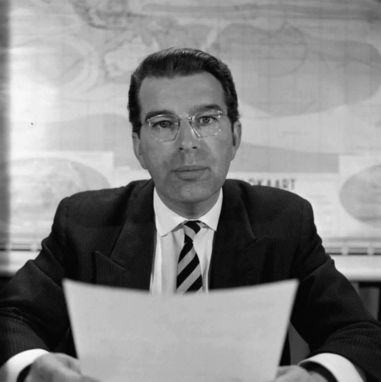 Porträt von Coen van Hoewijk (1922–2007) – Gedenkseite