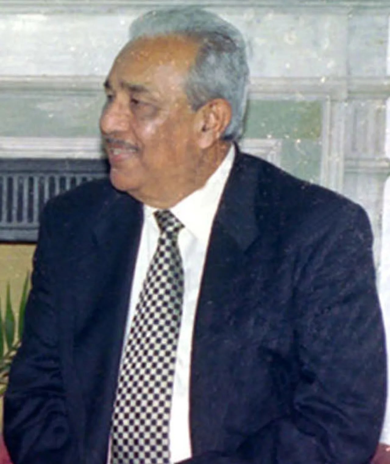 Porträt von Jules Ajodhia (1945–2024) – Gedenkseite