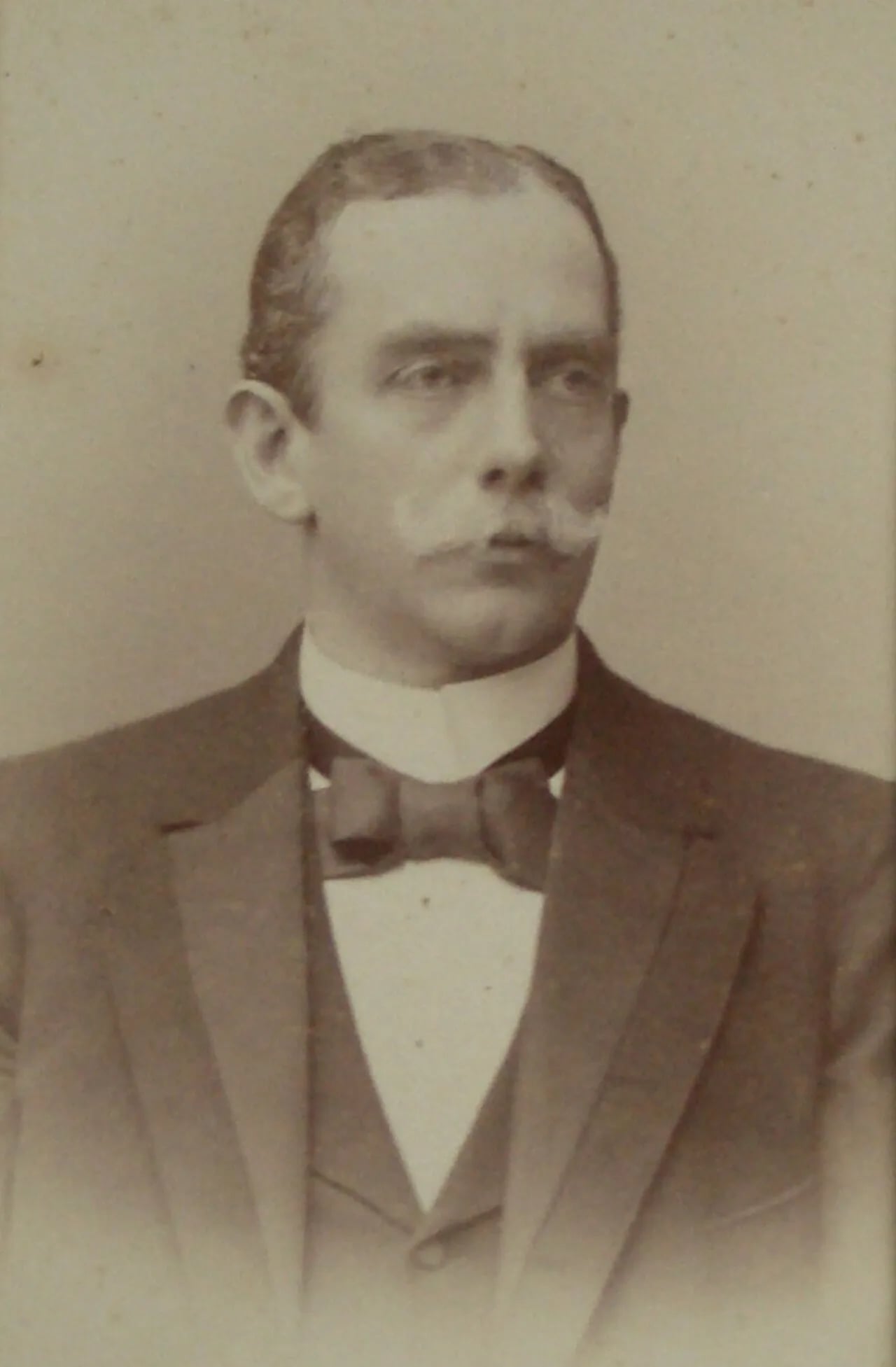 Porträt von Robert Dalen (1844–1909) – Gedenkseite