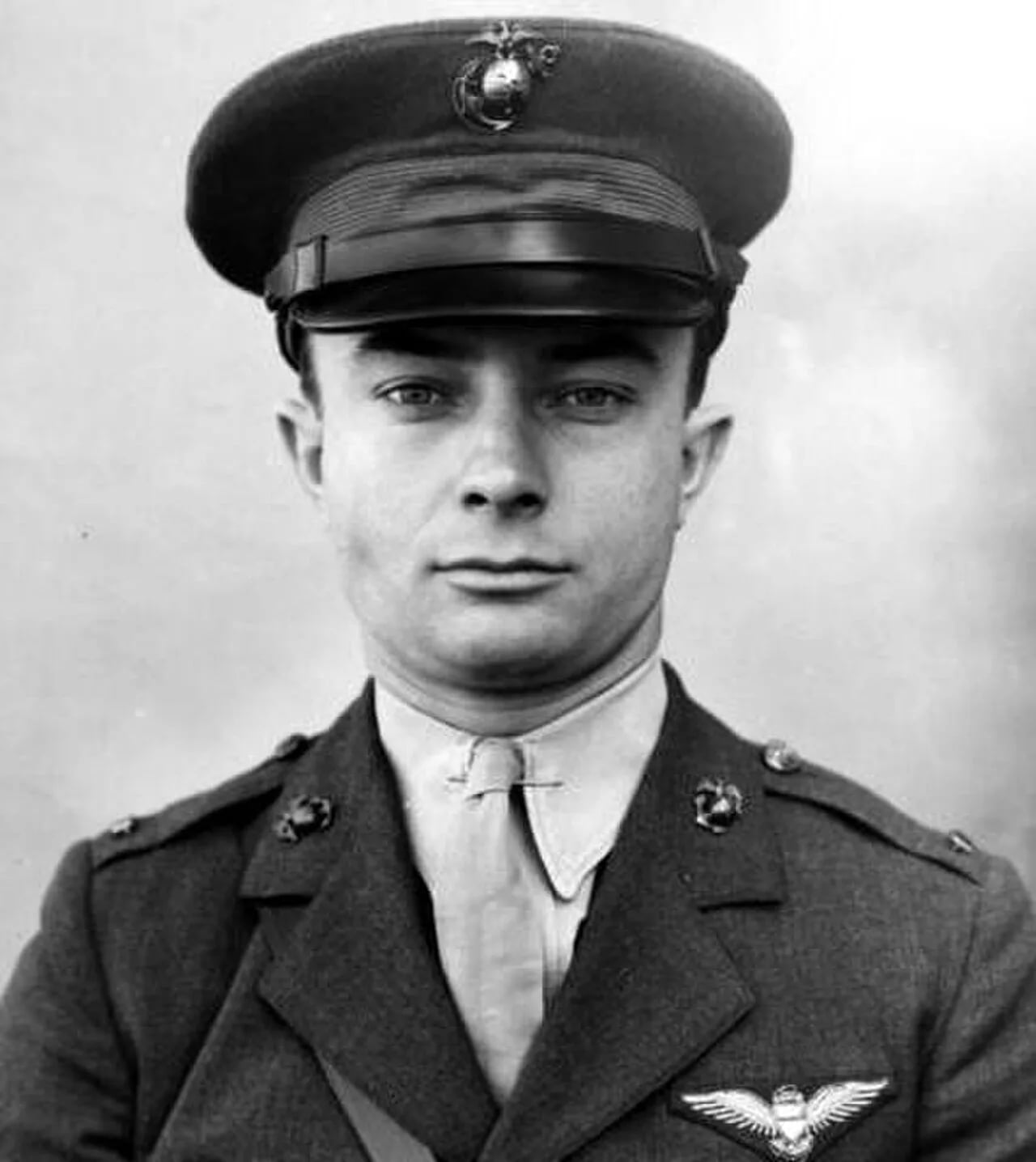 Porträt von Frederick R. Payne Jr. (1911–2015) – Gedenkseite