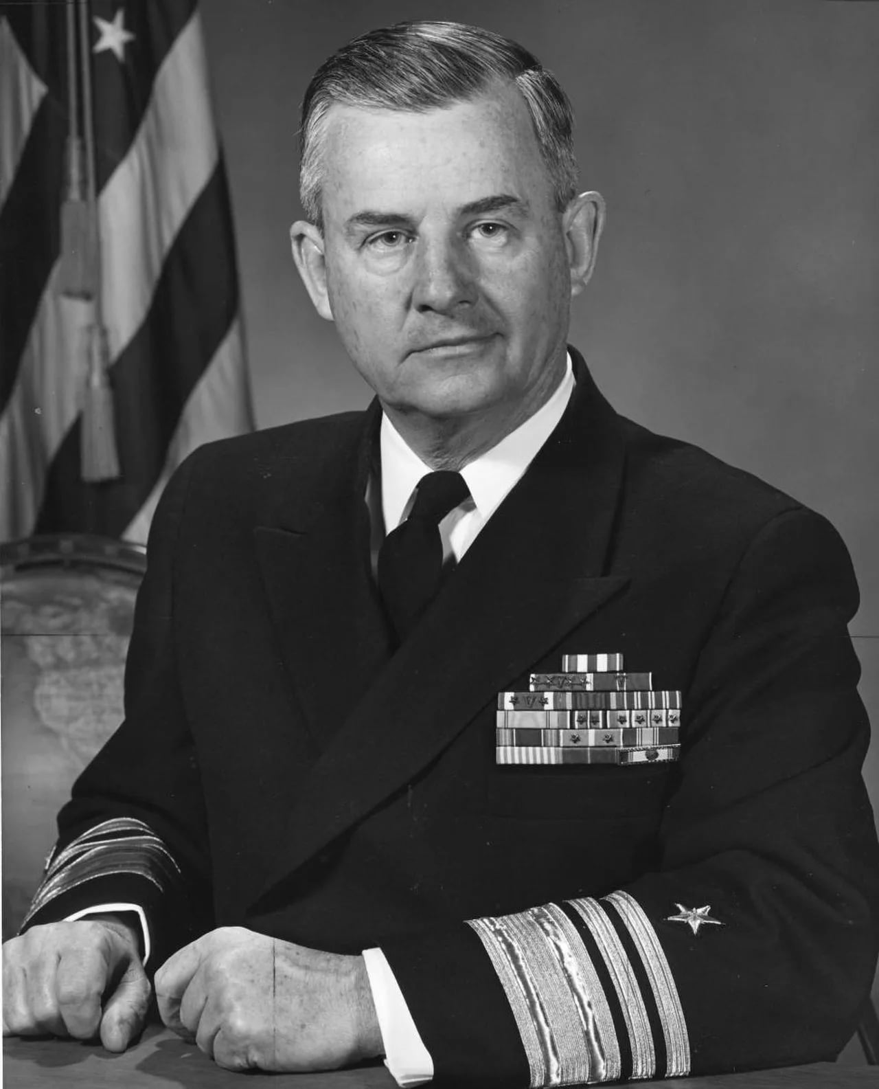 Portrait of William R. Smedberg III (1902–1994) – memorial page