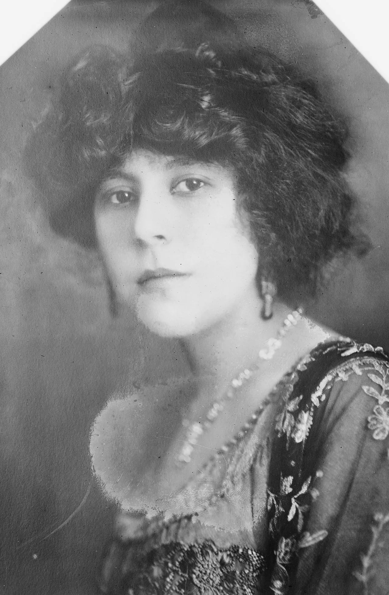 Porträt von Dorothy Rice Sims (1889–1960) – Gedenkseite