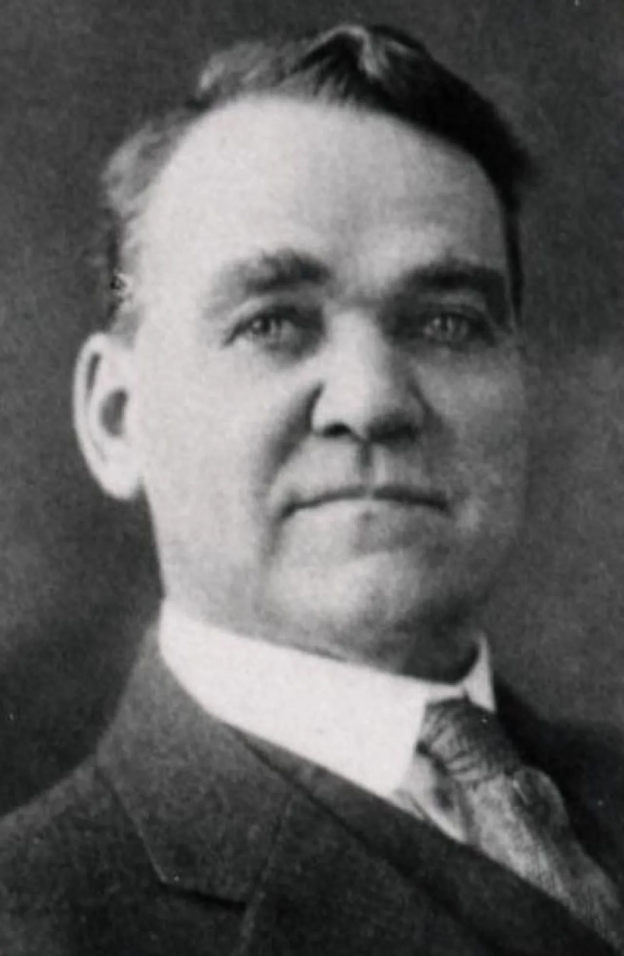 Portrait of Edward L. French (1860–1947) – memorial page
