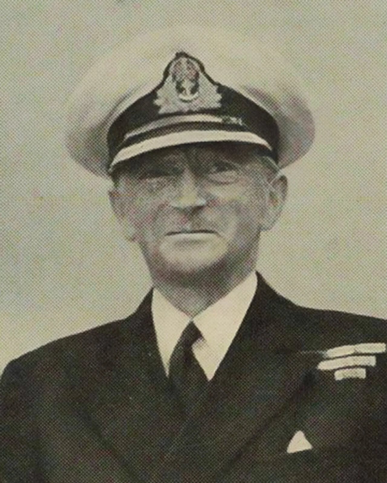 Porträt von Sir Atwell Lake, 9th Baronet (1891–1972) – Gedenkseite