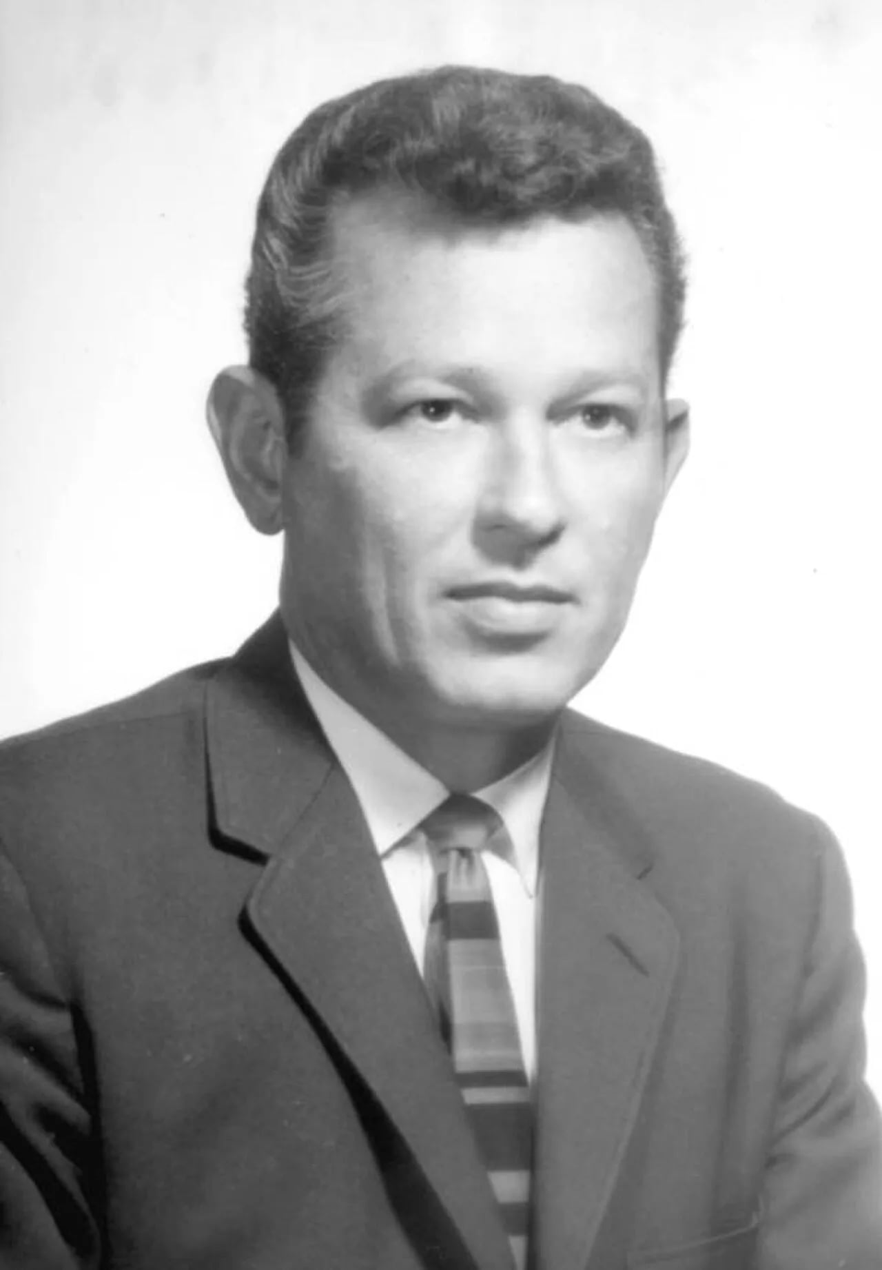 Porträt von Jerry G. Melvin (1929–2020) – Gedenkseite
