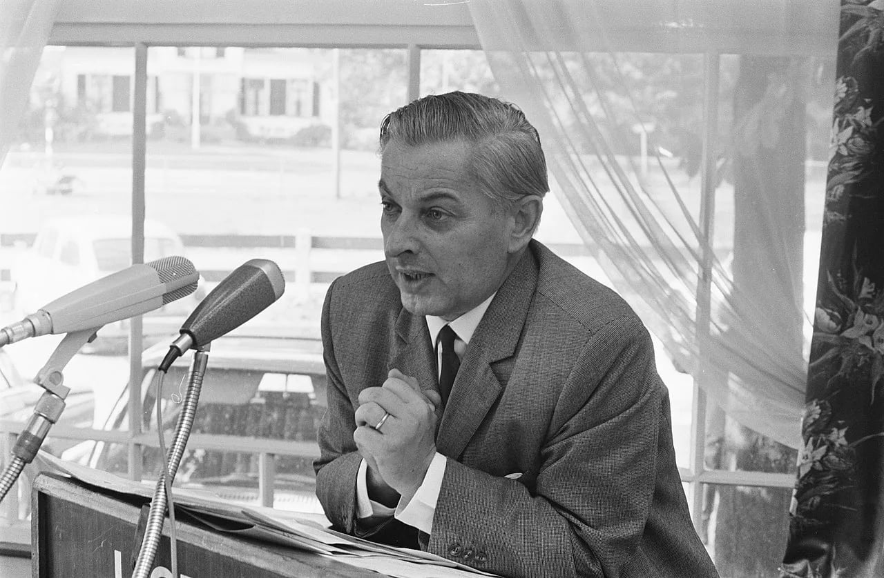 Portrait of Frits Daams (1920–2001) – memorial page