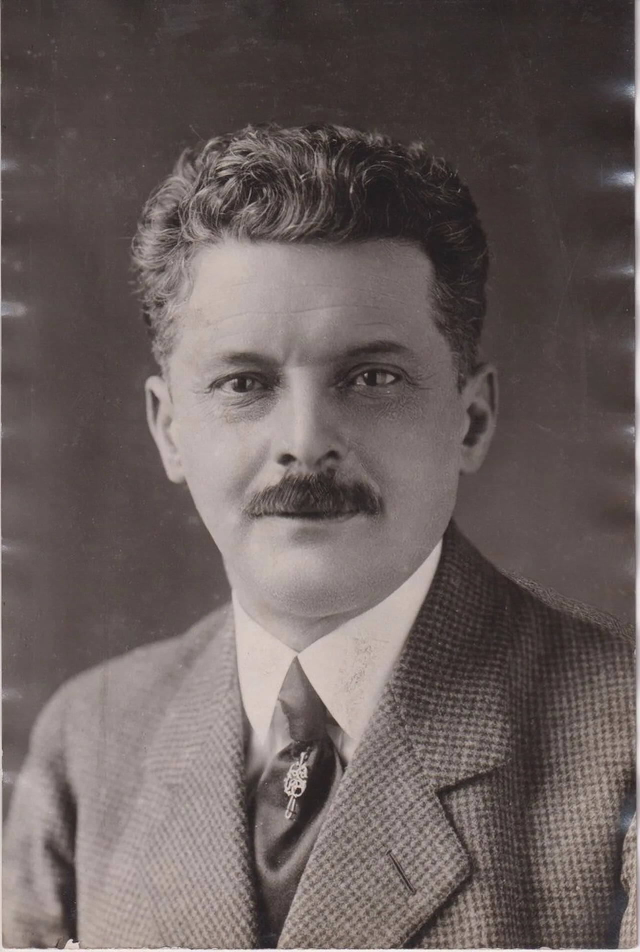 Portrait of Louis Serre (1873–1939) – memorial page