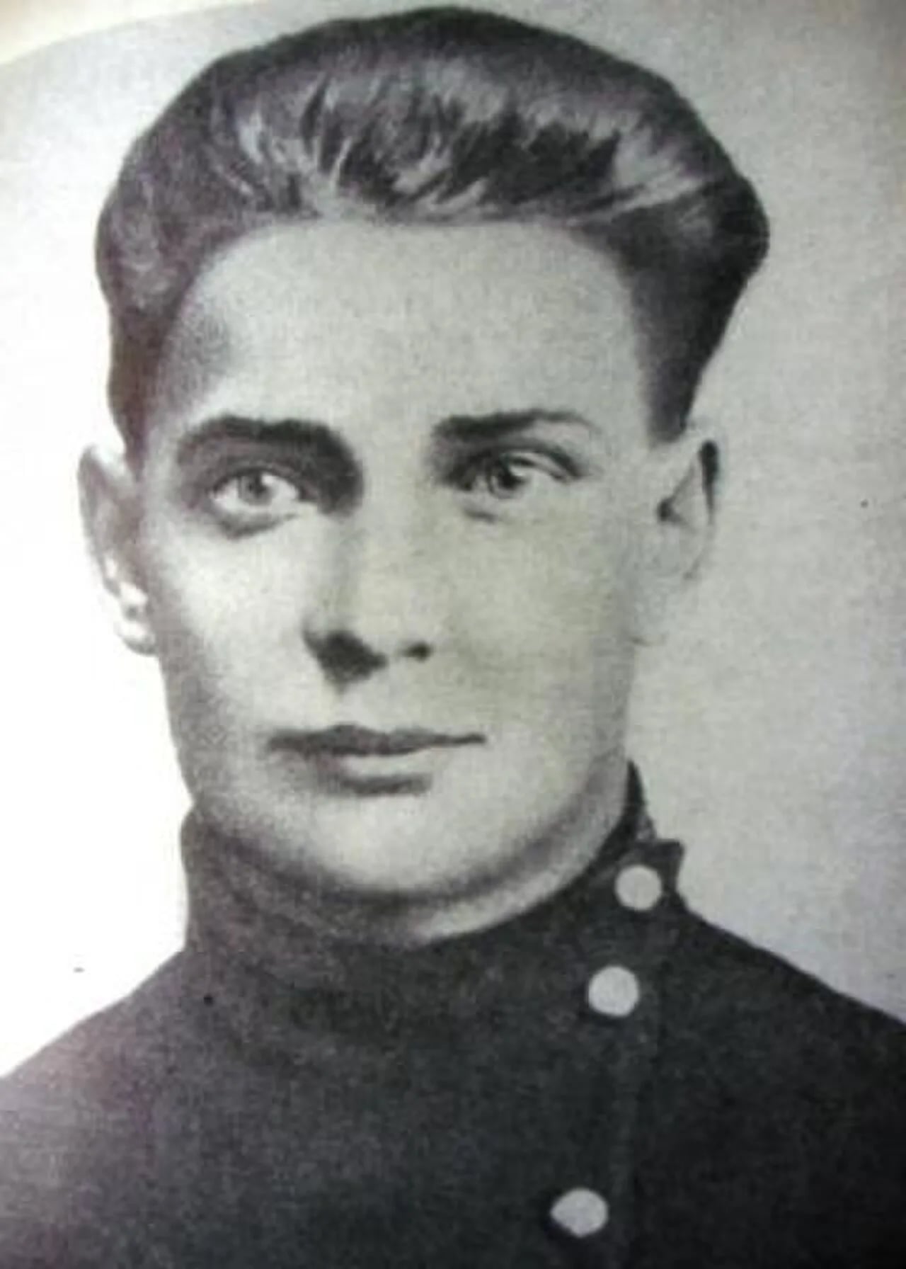 Portrait of Julius Janonis (1896–1917) – memorial page