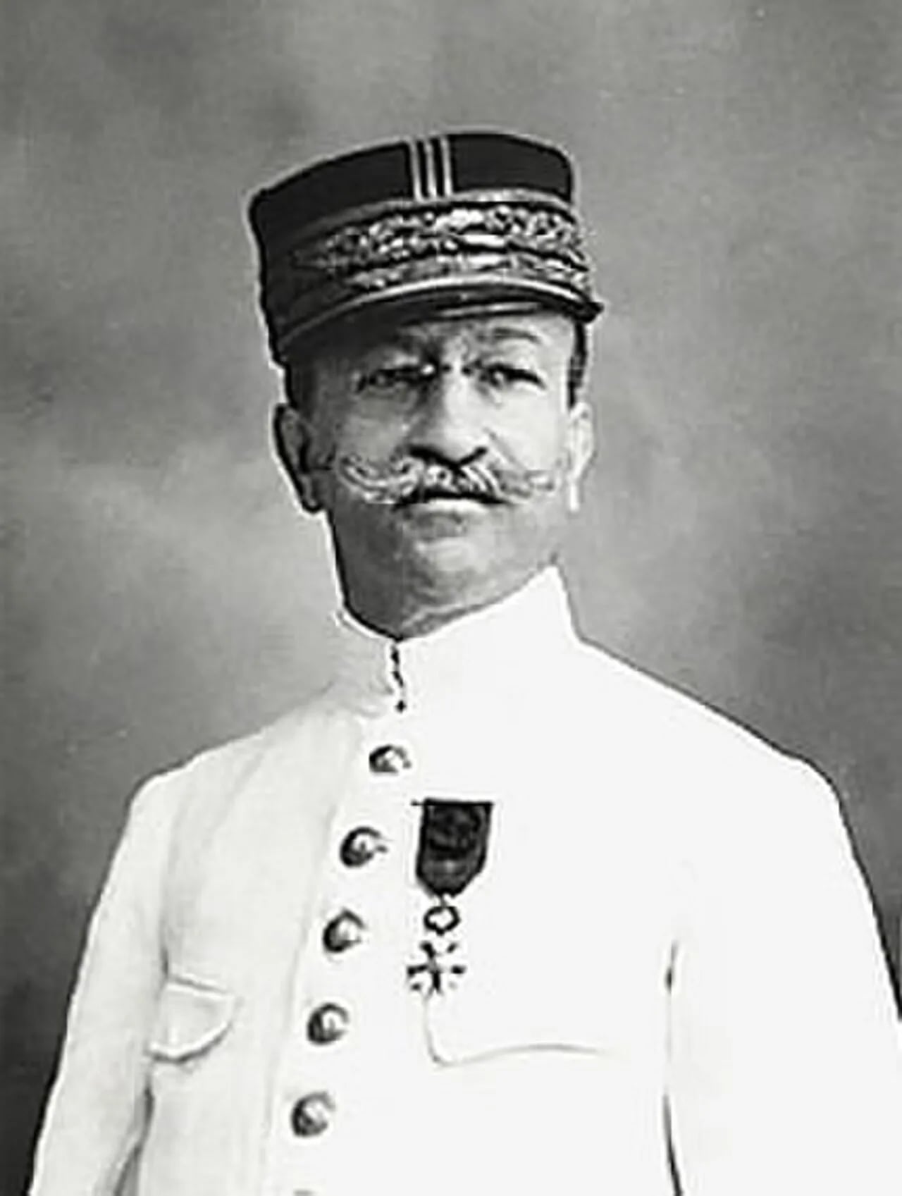 Portrait of Gustave Julien (1870–1936) – memorial page