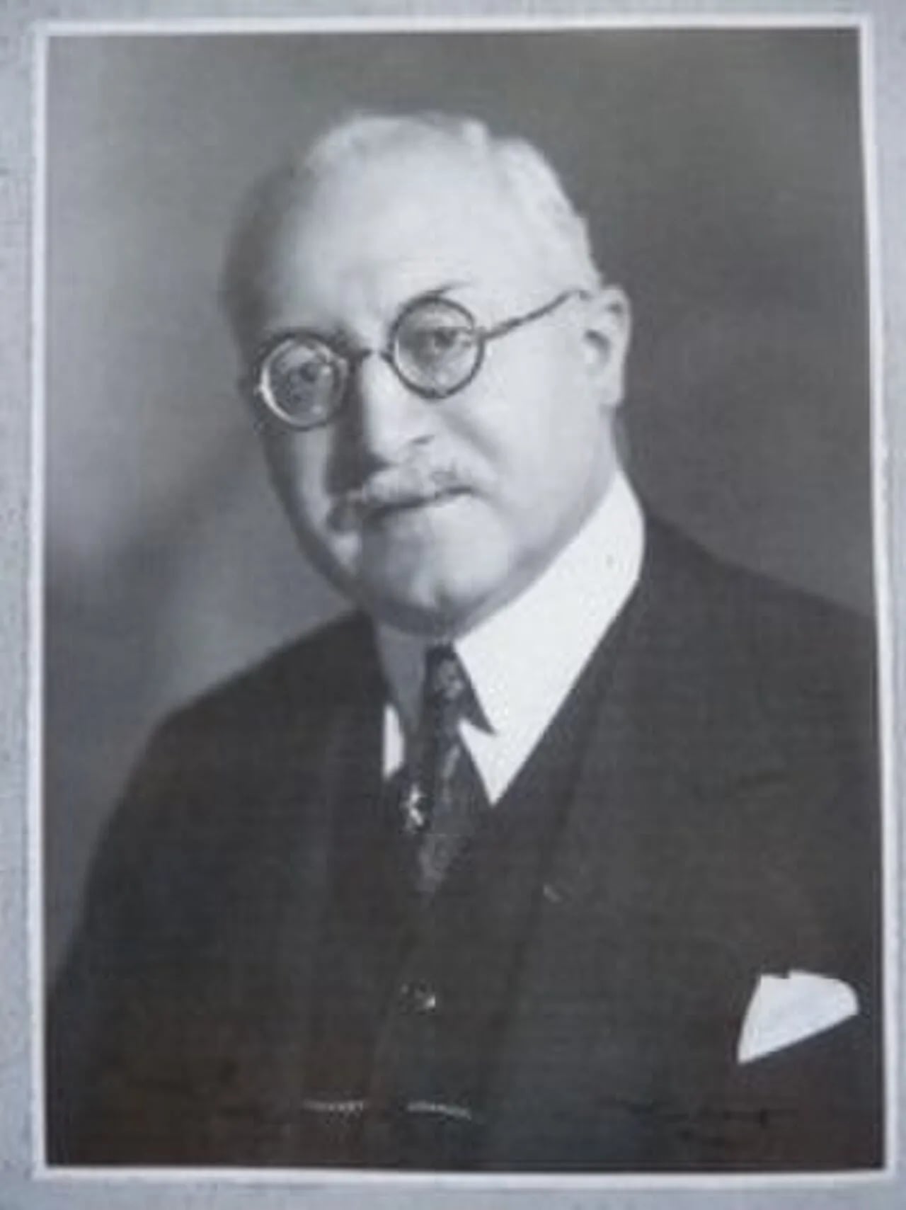Portrait of Maurice Feuillet (1873–1968) – memorial page