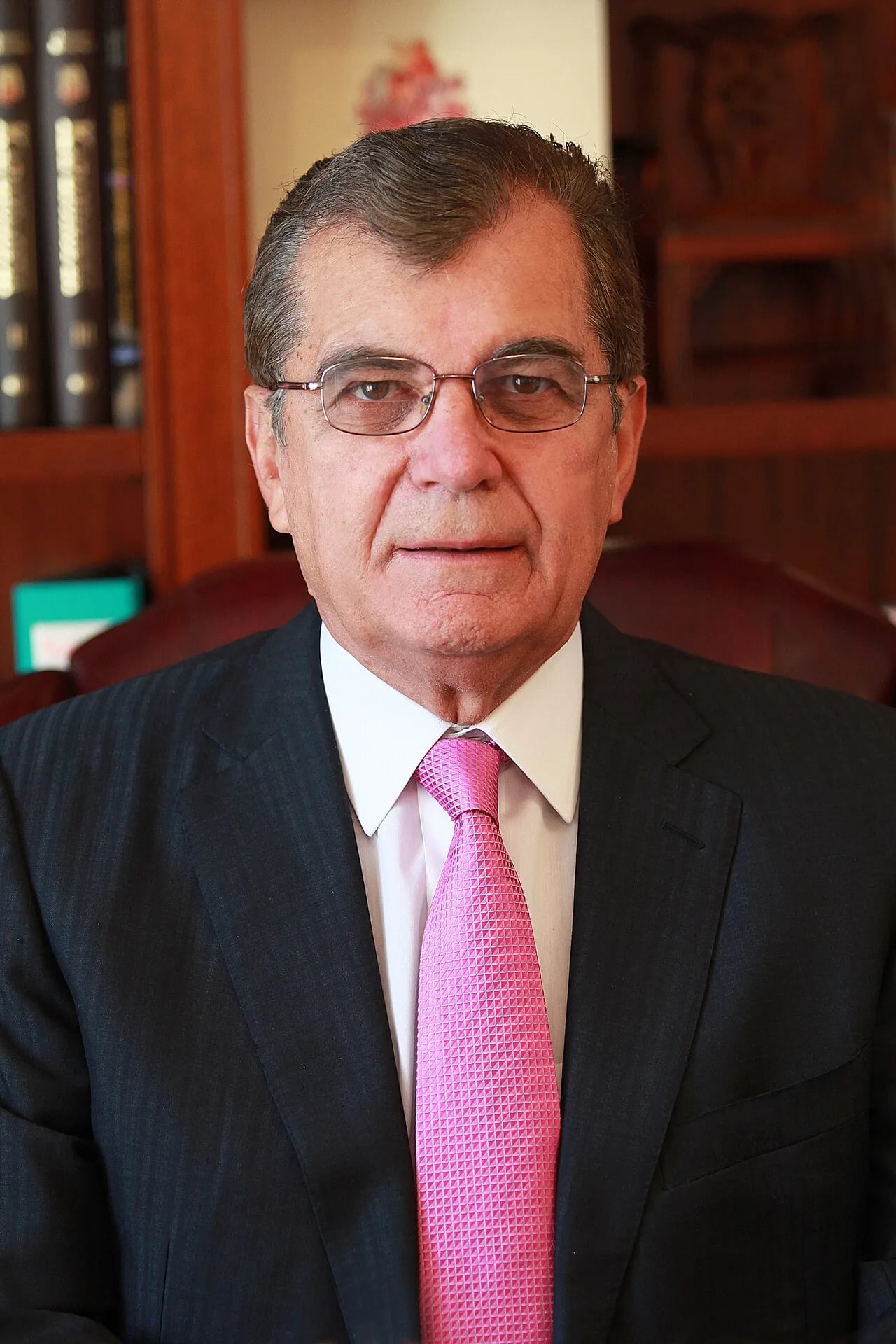 Portrait of Dimitris Kremastinos (1942–2020) – memorial page