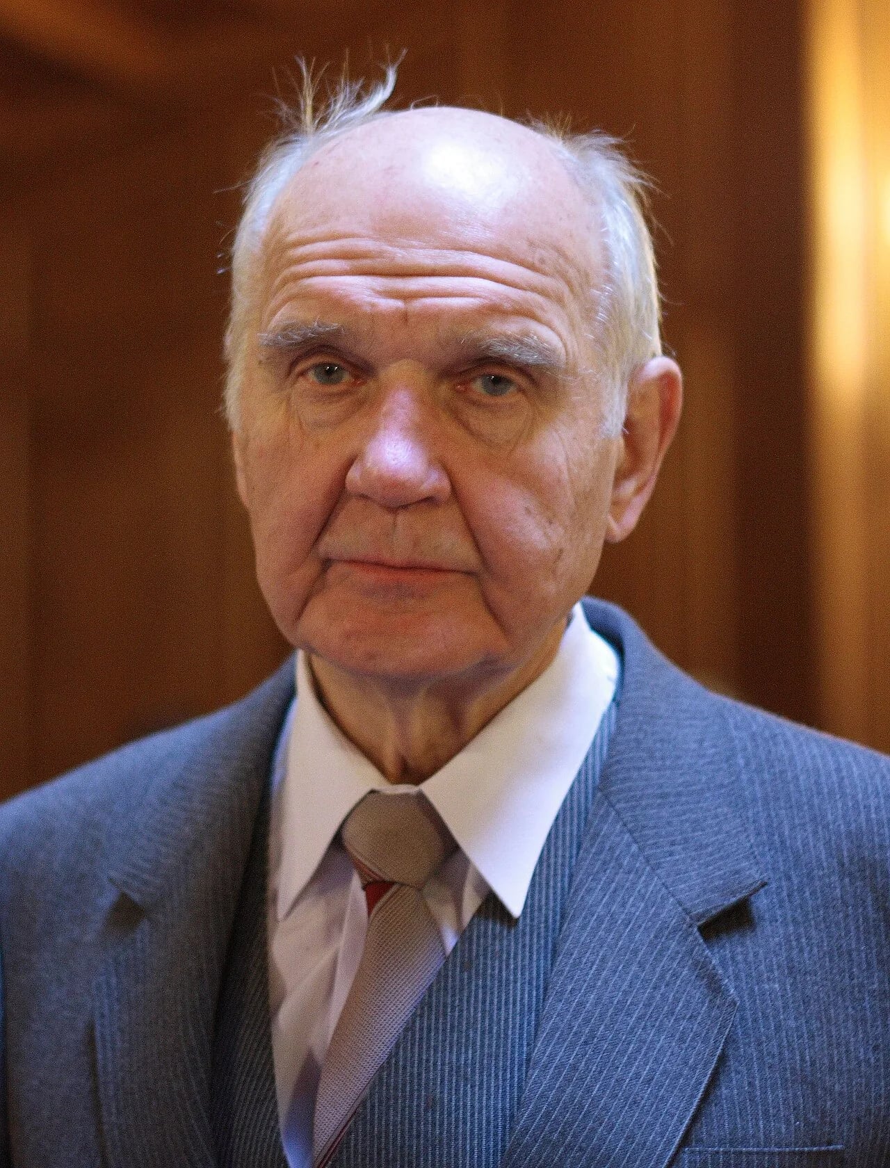 Portrait of Ihor Juchnowskyj (1925–2024) – memorial page