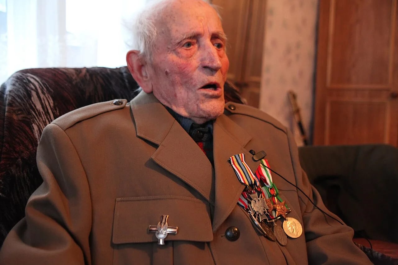 Porträt von Aleksander Szekal (1905–2011) – Gedenkseite