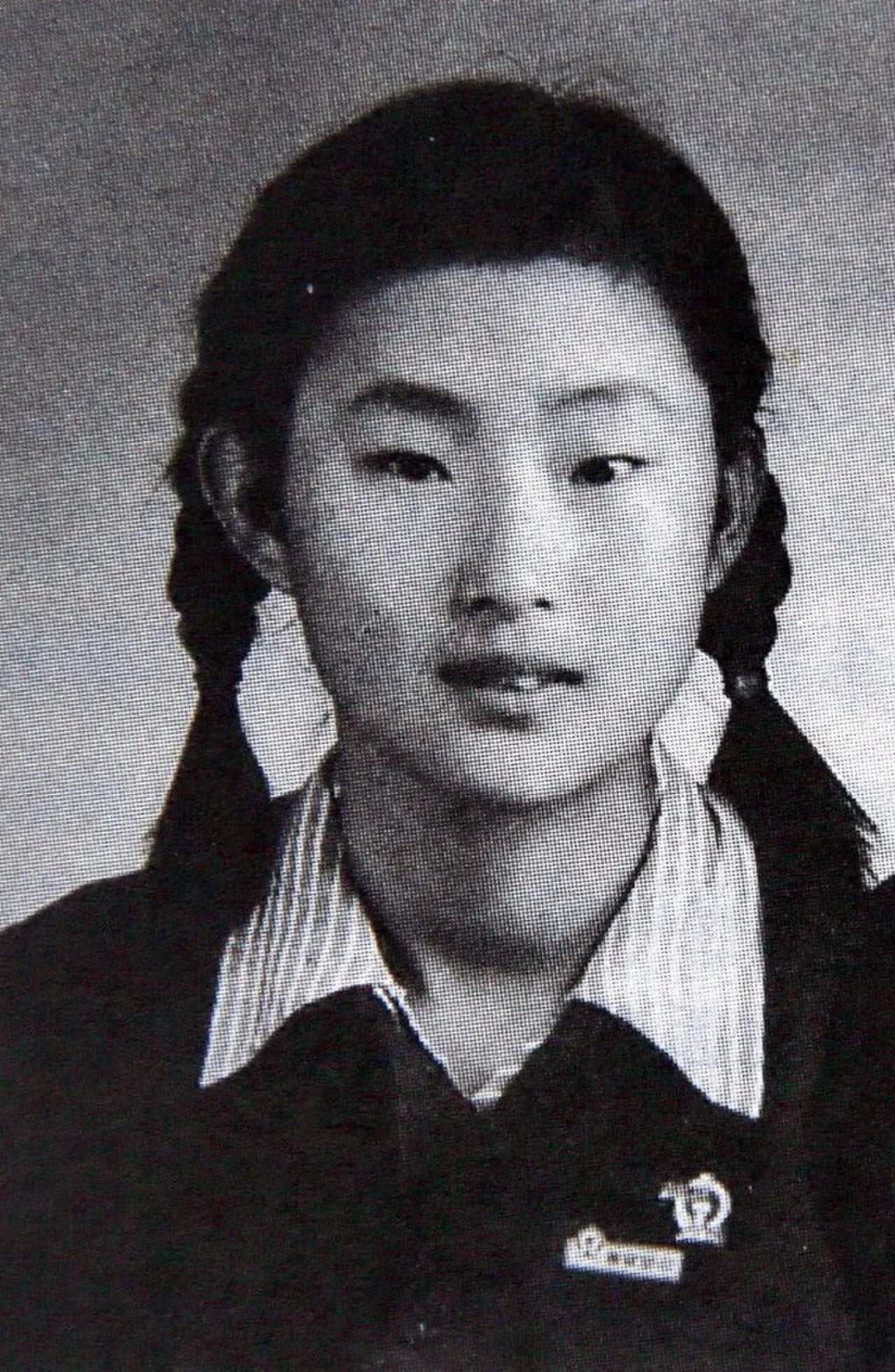 Portrait of Zhang Jie (1937–2022) – memorial page