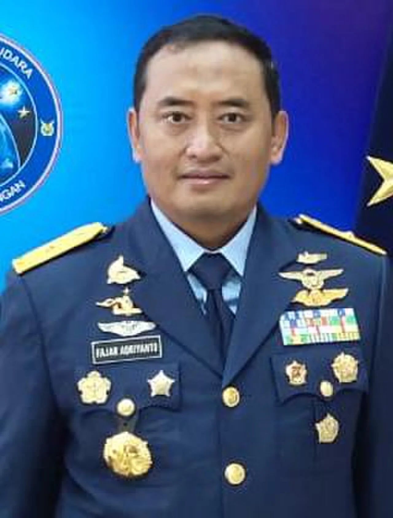 Porträt von Fajar Adriyanto (1970–2025) – Gedenkseite