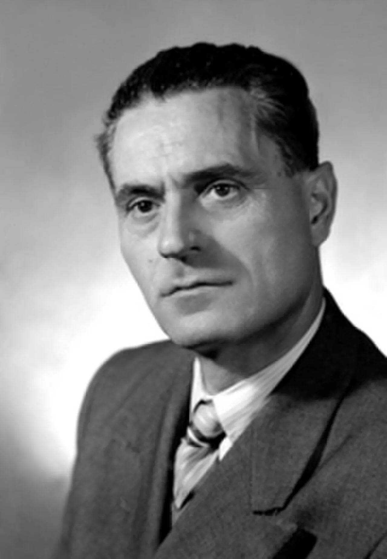 Portrait of Cesare Angelini (1901–1974) – memorial page