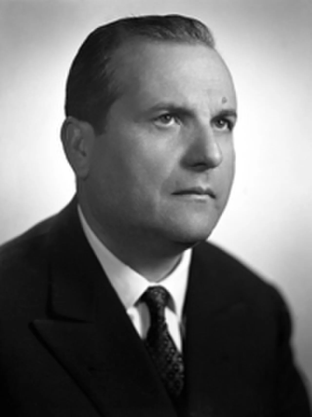 Portrait of Stefano Germanò (1917–1999) – memorial page
