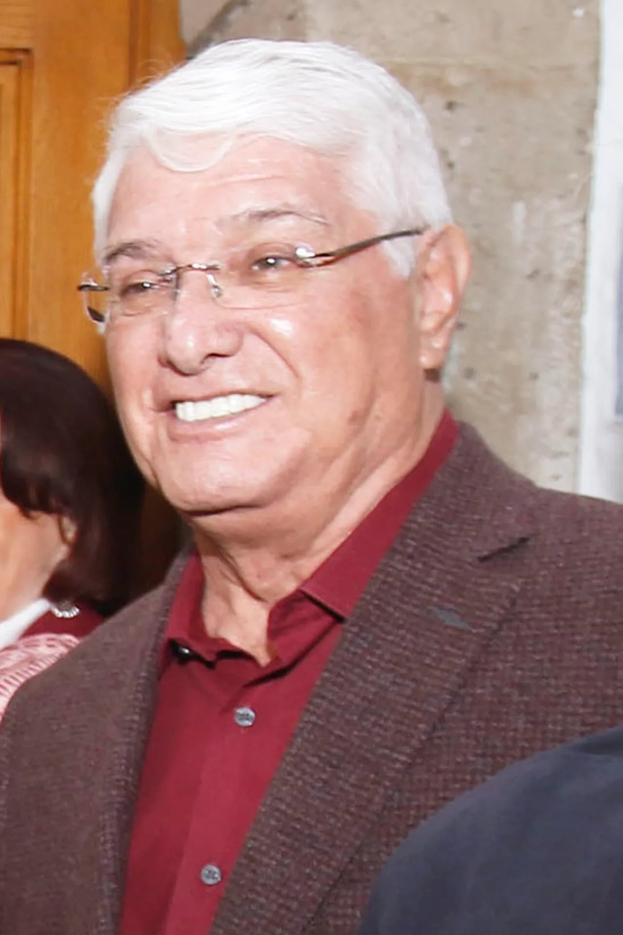 Porträt von Virgilio Caballero (1942–2019) – Gedenkseite