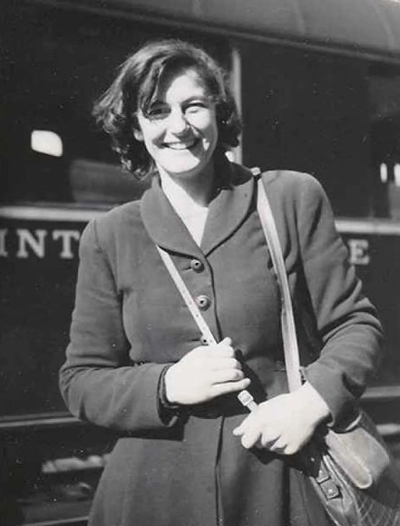 Porträt von Katharine Freemantle (1919–2018) – Gedenkseite