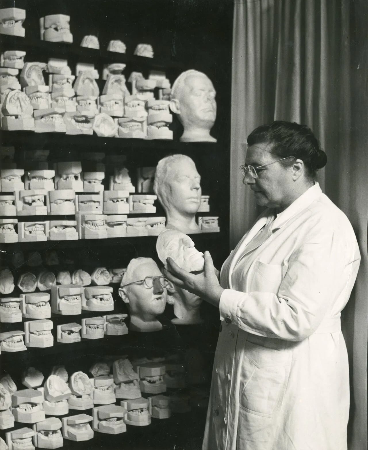 Porträt von Jansje Gretha Schuiringa (1887–1975) – Gedenkseite