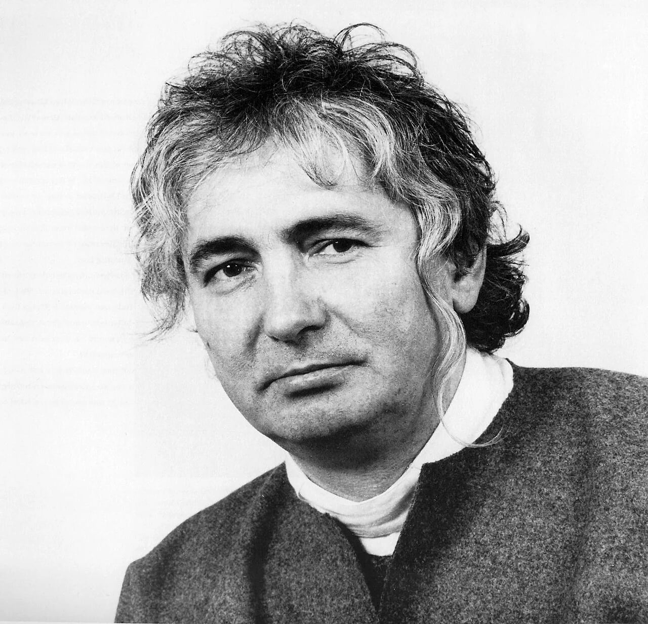 Portrait of Mihai Olos (1940–2015) – memorial page
