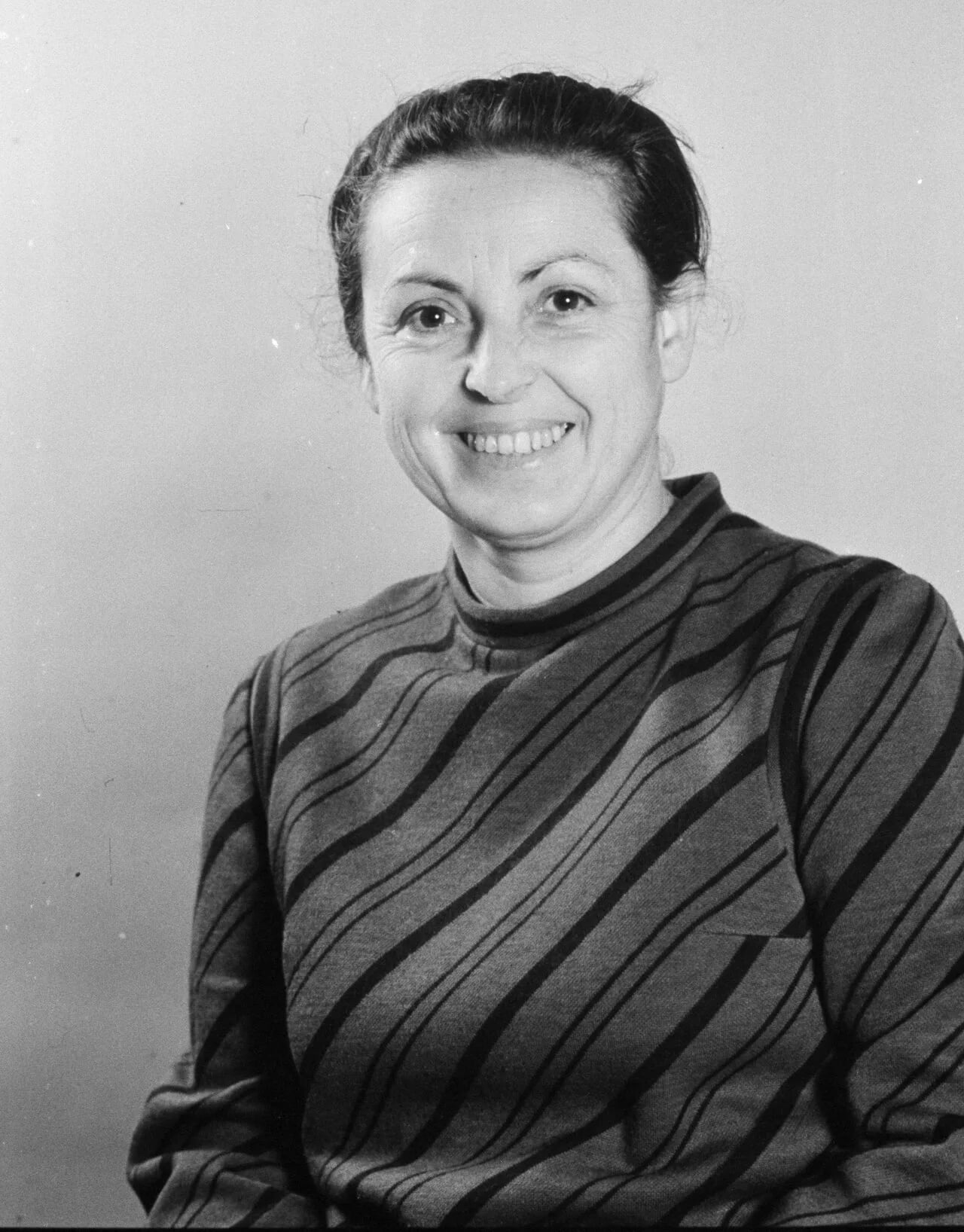 Porträt von Nelly Wicky (1923–2020) – Gedenkseite