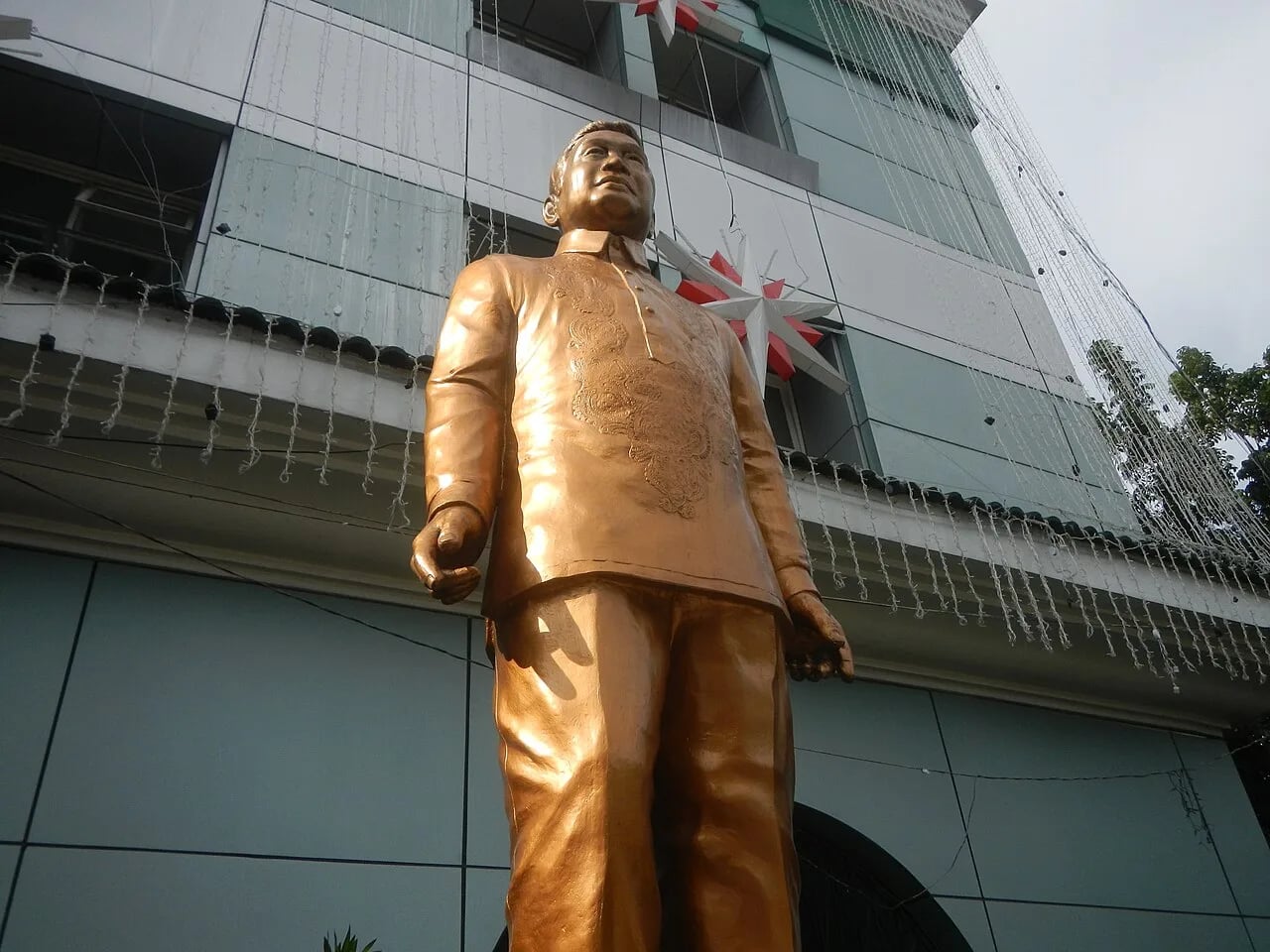 Porträt von Neptali Gonzales (1923–2001) – Gedenkseite
