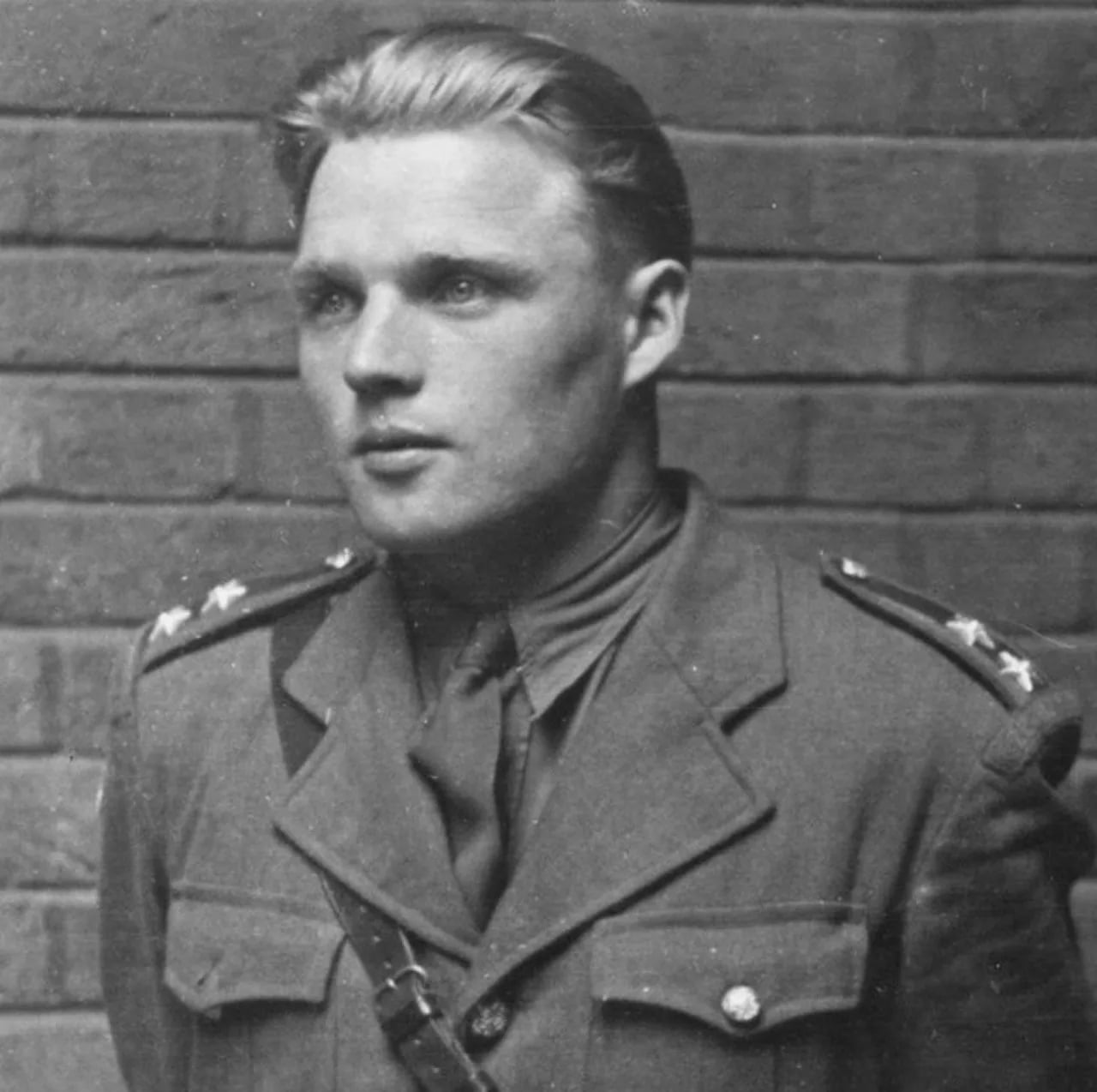 Portrait of Josef Valčík (1914–1942) – memorial page