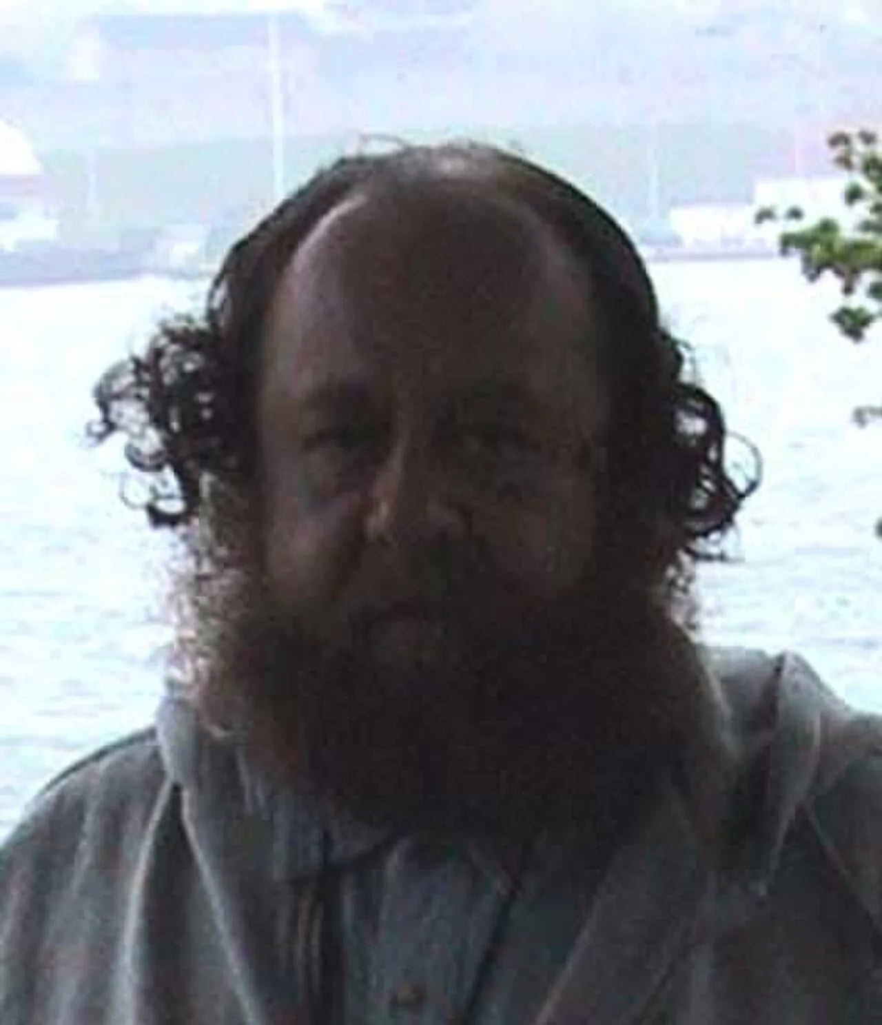Porträt von Jewgeni Alexejewitsch Tortschinow (1956–2003) – Gedenkseite