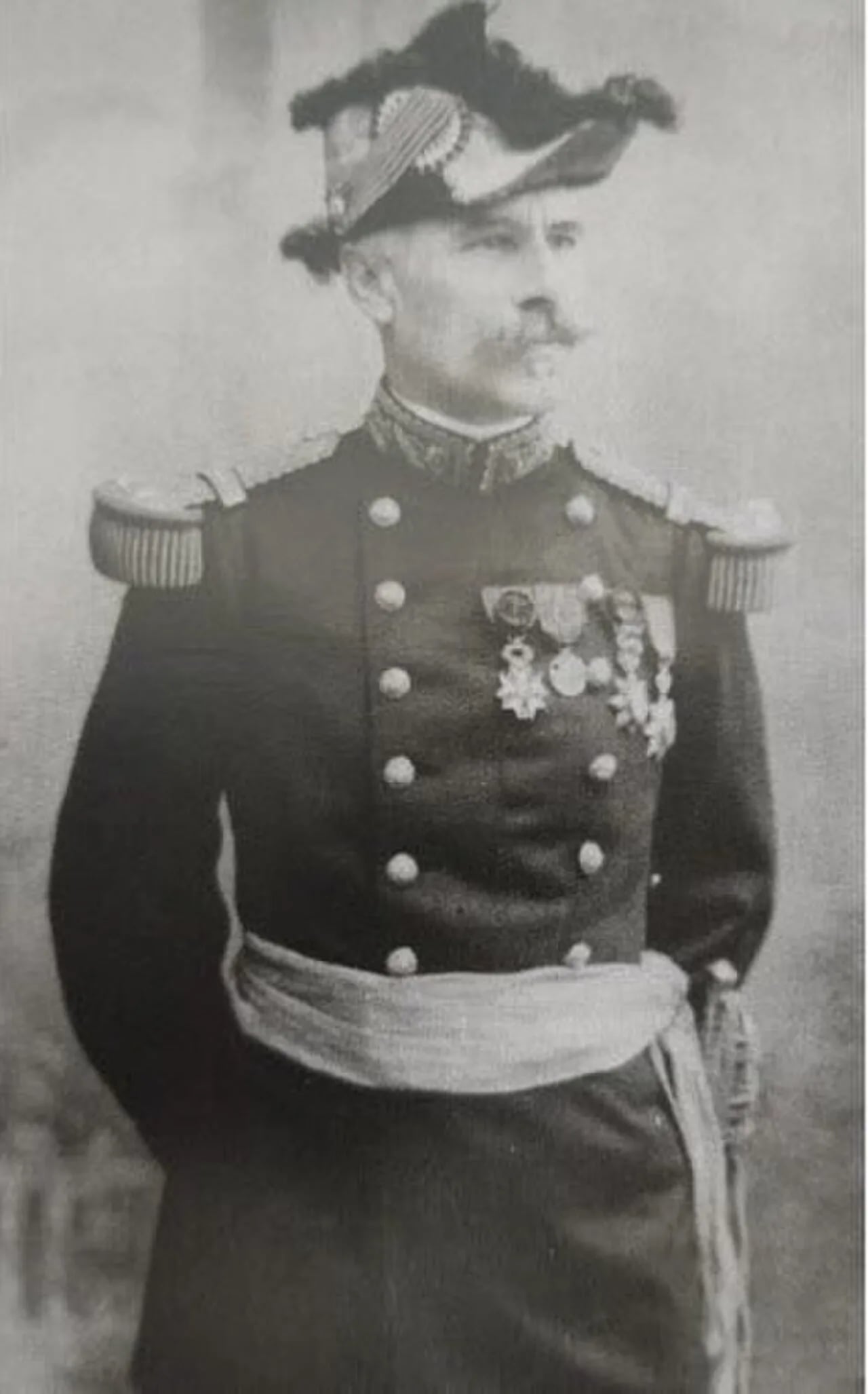 Porträt von Louis Victor Plessier (1856–1914) – Gedenkseite