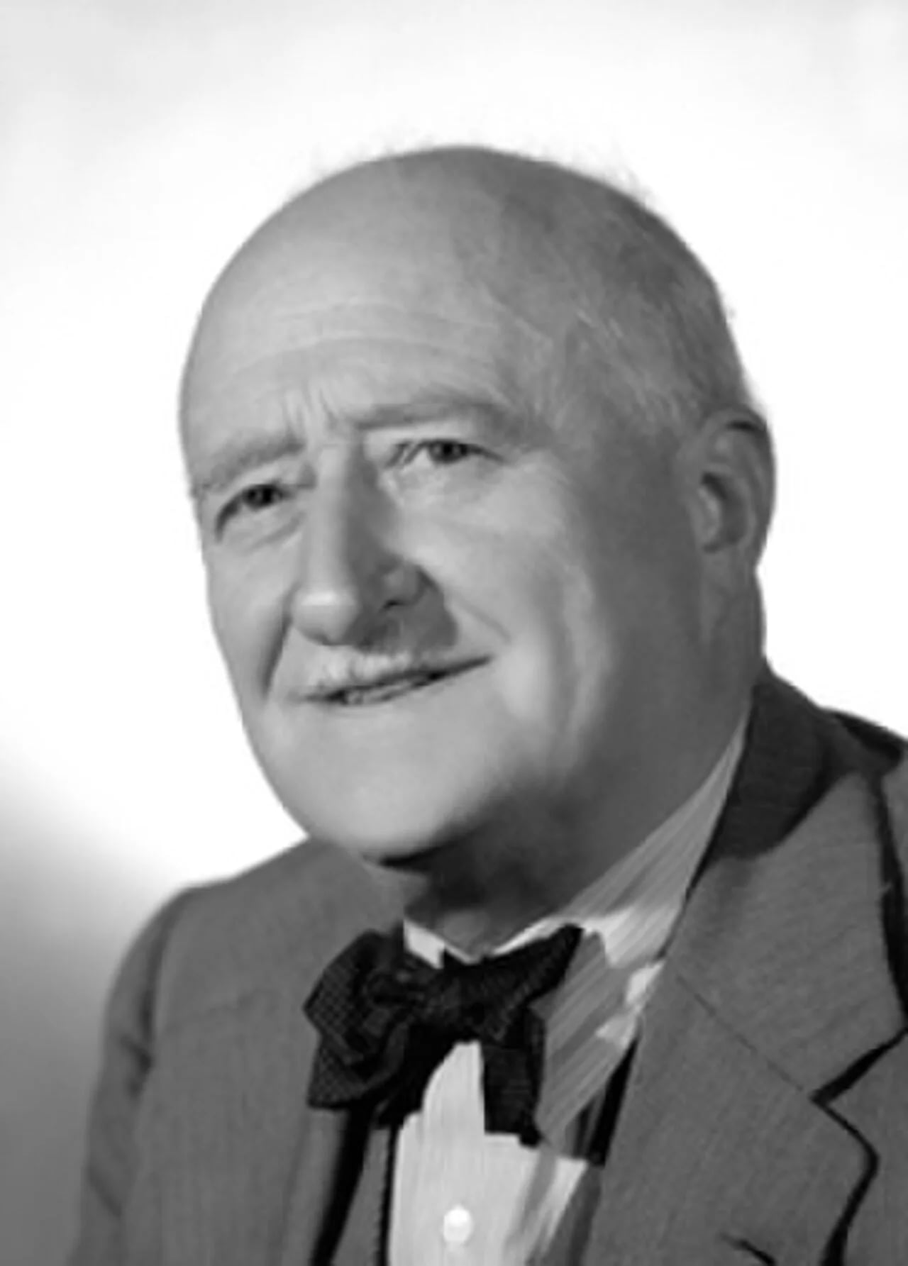 Portrait of Luciano Fantoni (1881–1967) – memorial page