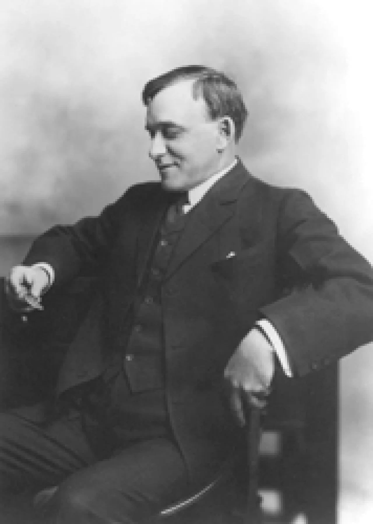 Portrait of Joseph H. Hill (1858–1927) – memorial page
