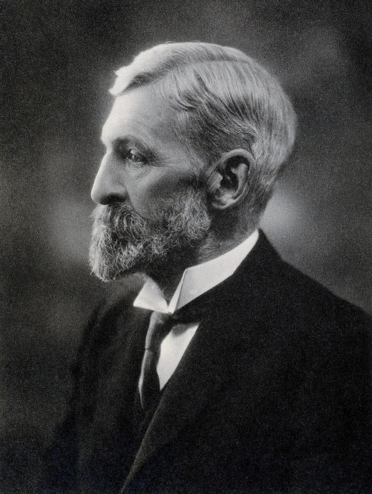 Portrait of James Barr (1849–1938) – memorial page