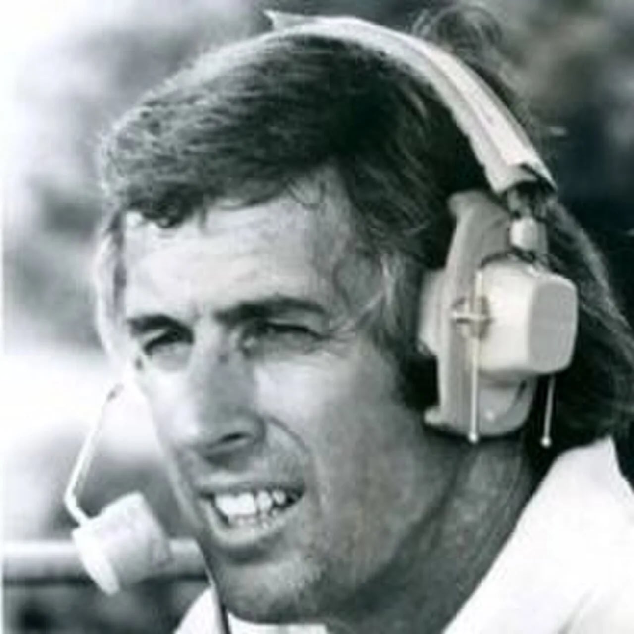 Portrait of Bob Halloran (1934–2022) – memorial page