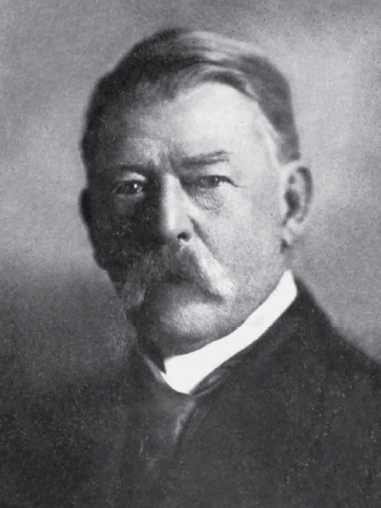 Porträt von Edward M. Doe (1850–1919) – Gedenkseite