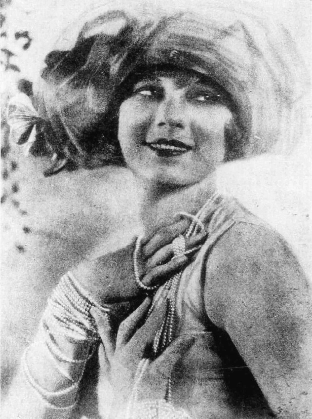 Porträt von Sally Rand (1904–1979) – Gedenkseite