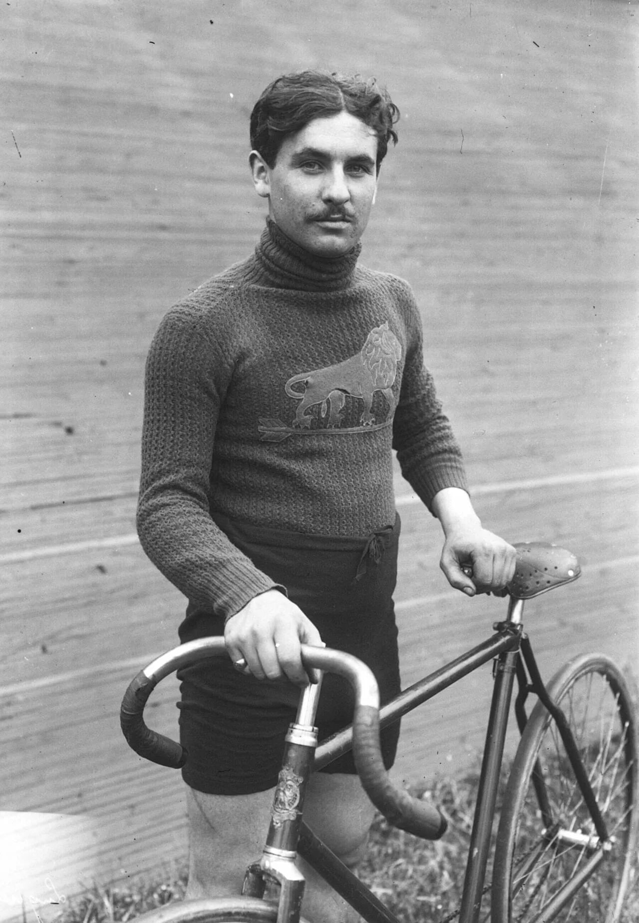 Portrait of Louis Luguet (1892–1976) – memorial page