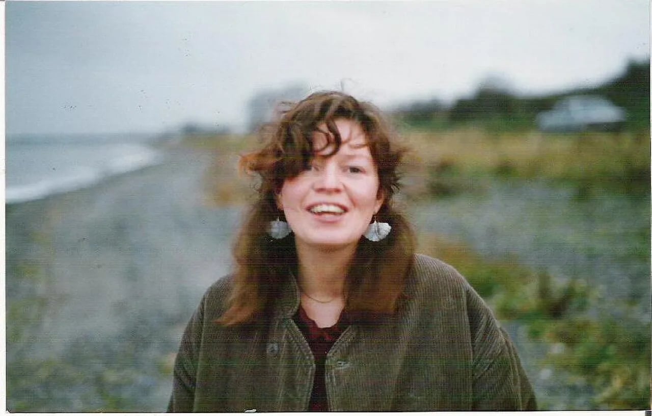 Portrait of Eithne Ní Uallacháin (1957–1999) – memorial page